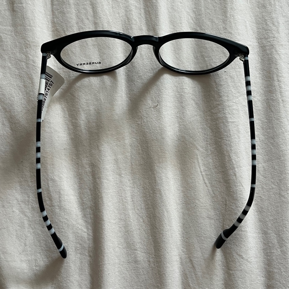 Burberry Chalcot Black frame glasses - Picture 3 of 4